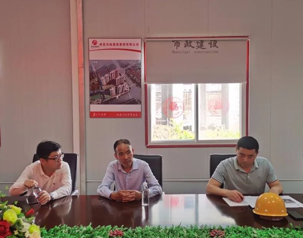 1619486104497554.jpg 南昌市政建設集團桃南安置房項目開展高空墜落應急救援演練6002.jpg