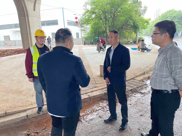1619579196260939.jpg 張世東前往市政建設(shè)斗南路提升改造工程項目檢查指導工作6001.jpg