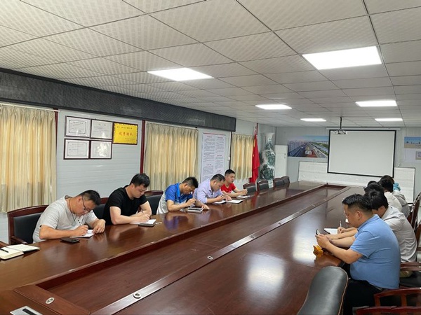 1620283097212144.jpg 市政建設(shè)集團(tuán)斗南路提升改造工程項(xiàng)目開展部署動(dòng)員會(huì)6001.jpg