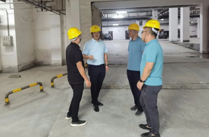 1632299855806570.jpg 付海華前往藍(lán)海購物廣場功能性改造土建工程項(xiàng)目檢查指導(dǎo)6911.jpg