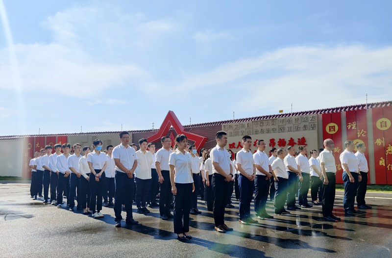 南昌市政建設(shè)集團開展“迎七一”系列活動暨不忘初心廣場啟用儀式 南昌市政建設(shè)集團開展“迎七一”系列活動暨不忘初心廣場啟用儀式