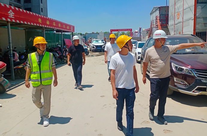 南昌市政建設(shè)各在建項(xiàng)目開展安全隱患大排查 南昌市政建設(shè)各在建項(xiàng)目開展安全隱患大排查