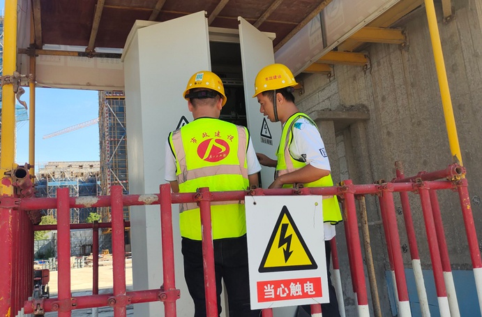 南昌市政建設(shè)各在建項(xiàng)目開展安全隱患大排查 南昌市政建設(shè)各在建項(xiàng)目開展安全隱患大排查