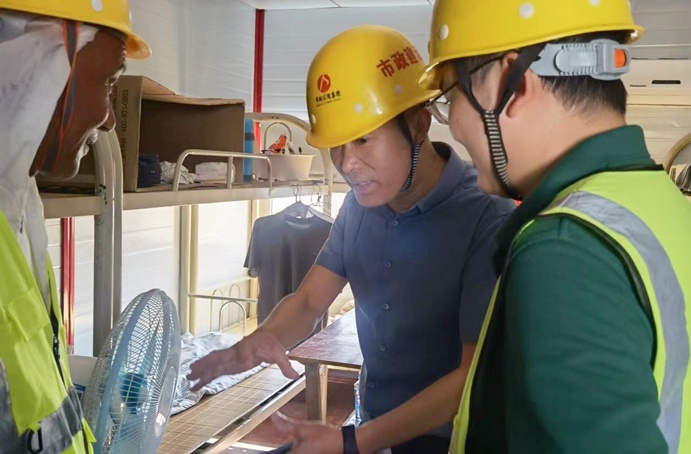 南昌市政建設集團領(lǐng)導深入一線進行消防安全專項檢查