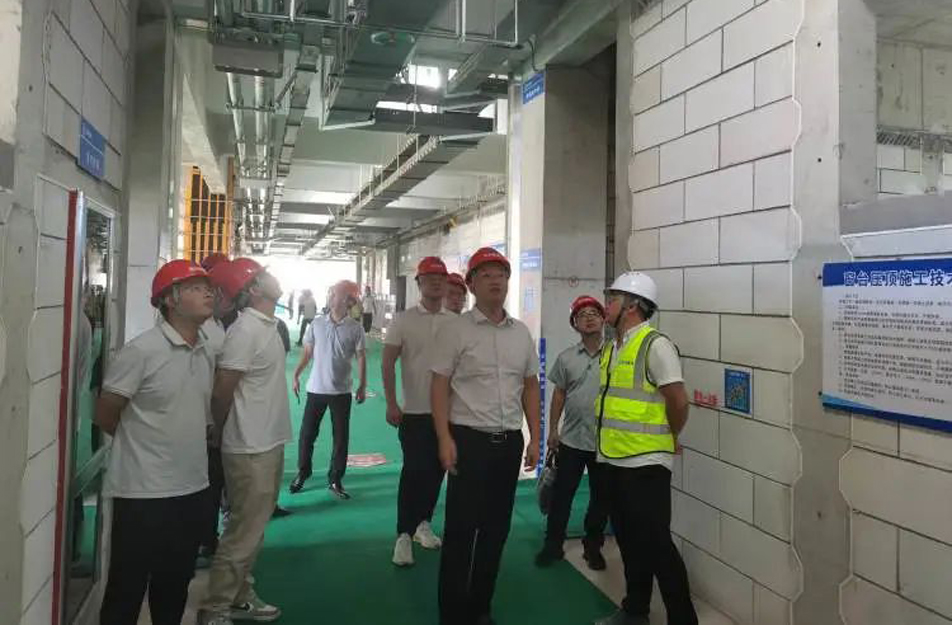 南昌市政建設(shè)集團(tuán)組織“優(yōu)秀工地”觀摩交流活動 南昌市政建設(shè)集團(tuán)組織“優(yōu)秀工地”觀摩交流活動