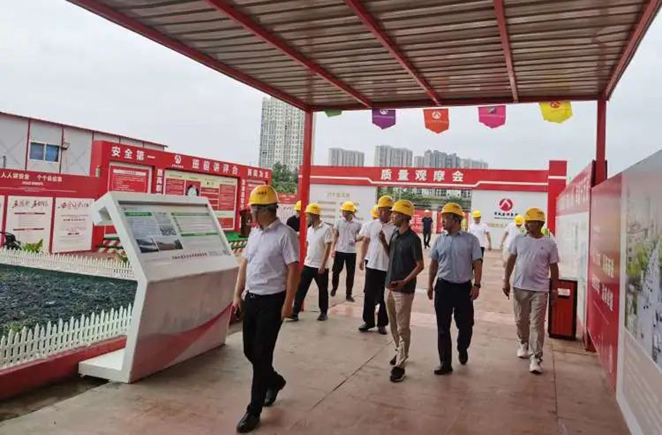 南昌市政建設(shè)集團(tuán)組織“優(yōu)秀工地”觀摩交流活動 南昌市政建設(shè)集團(tuán)組織“優(yōu)秀工地”觀摩交流活動