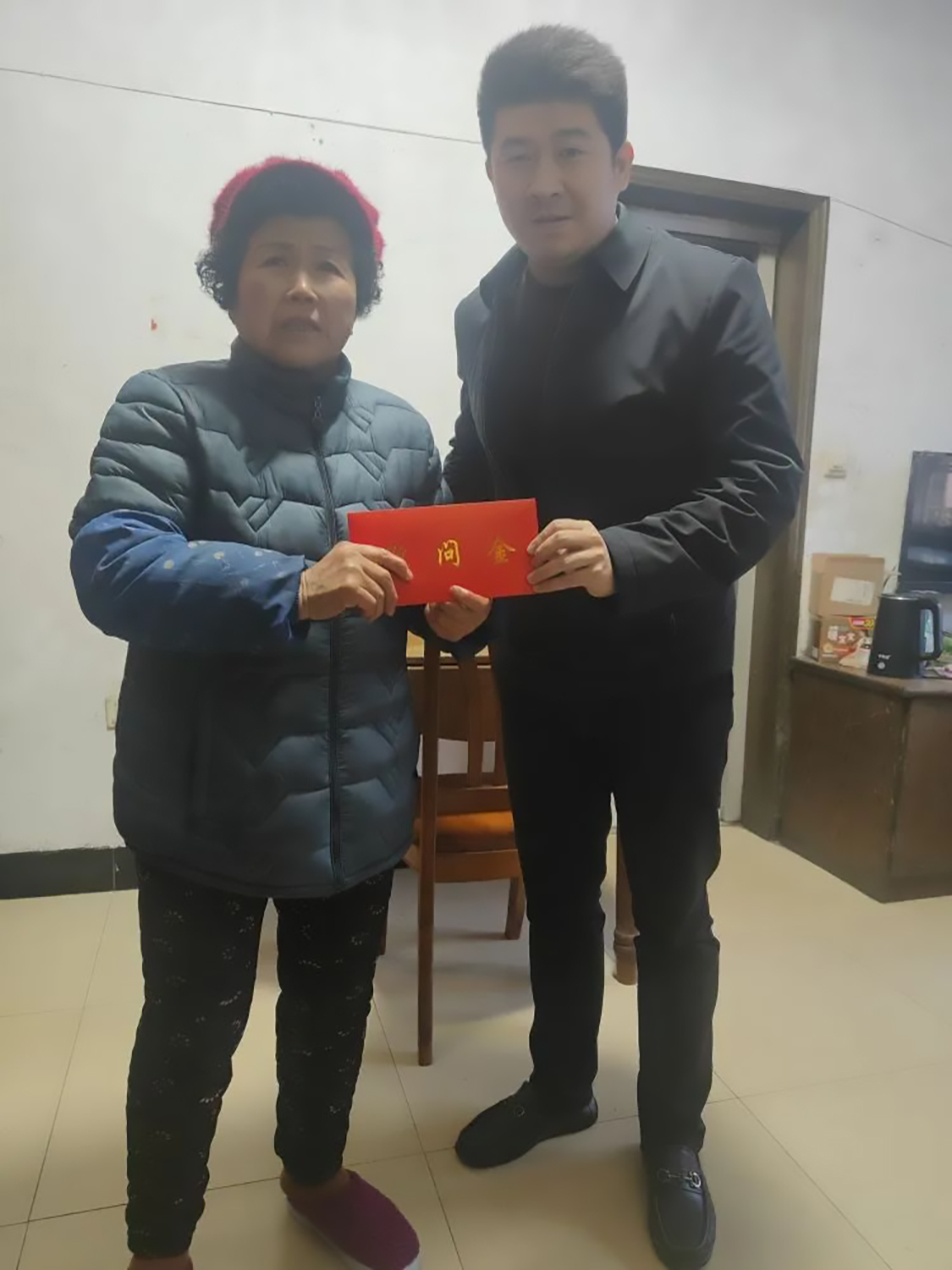 南昌市政建設集團開展2024年春節(jié)“送溫暖”走訪慰問行動 南昌市政建設集團開展2024年春節(jié)“送溫暖”走訪慰問行動