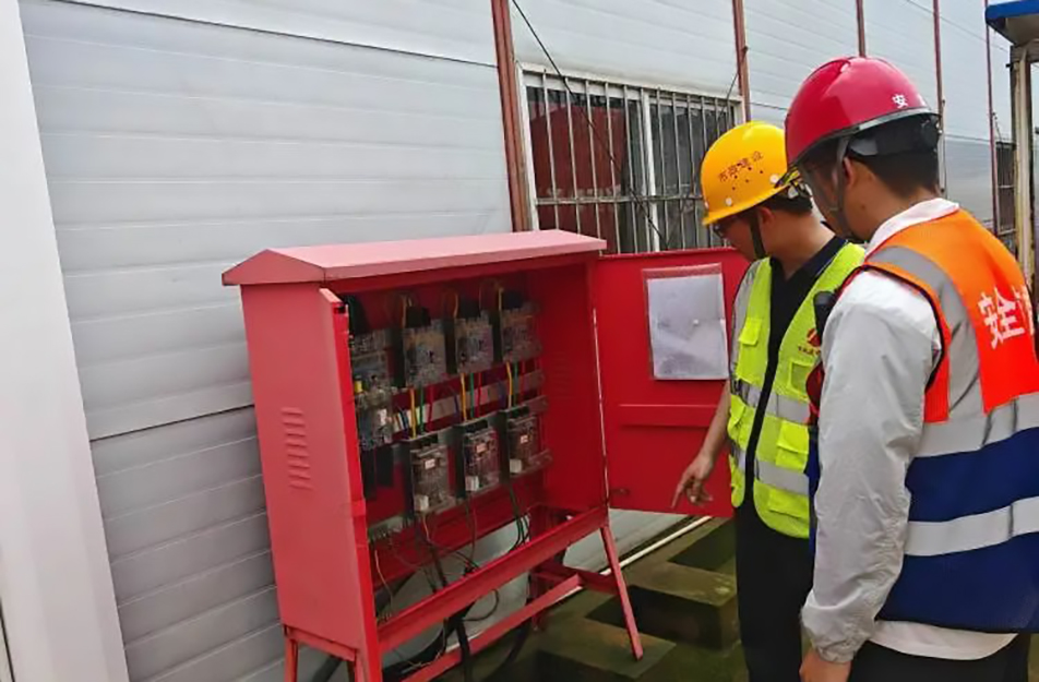 南昌市政建設(shè)集團(tuán)開展強(qiáng)對流天氣專項安全檢查 南昌市政建設(shè)集團(tuán)開展強(qiáng)對流天氣專項安全檢查