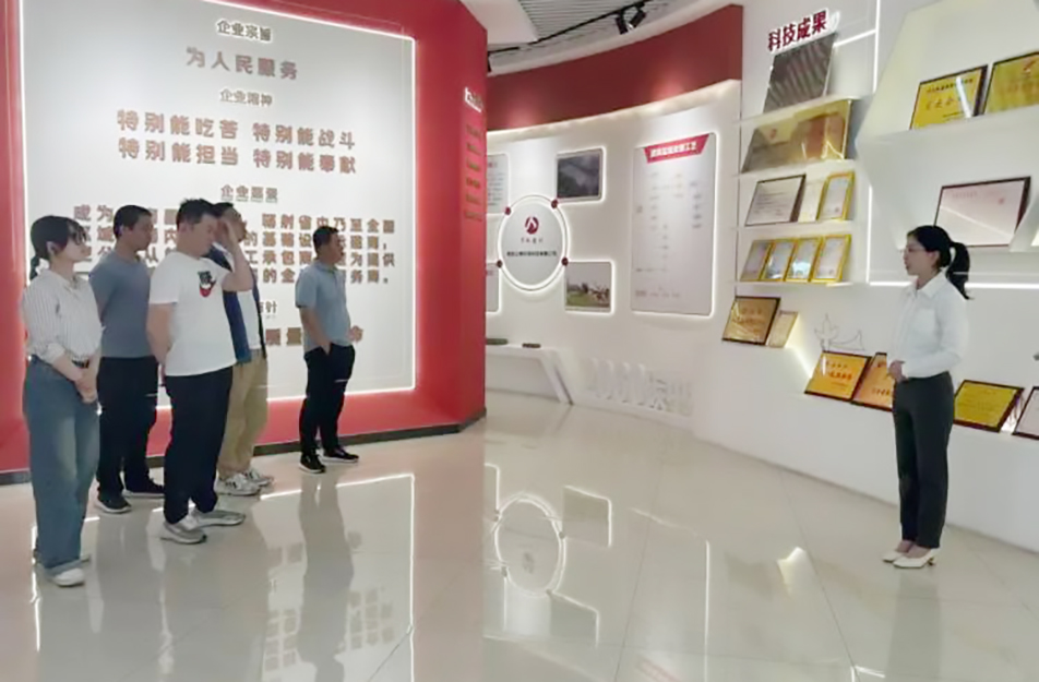 南昌市政建設(shè)集團開展“重溫奮斗史，啟航新征程”企業(yè)展廳講解活動