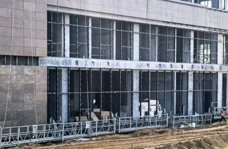 南昌市政建設(shè)集團有限公司緊急開展強對流天氣專項安全檢查，全面排查設(shè)備加固、用電安全、排水防澇及應(yīng)急物資，筑牢極端天氣施工安全防線